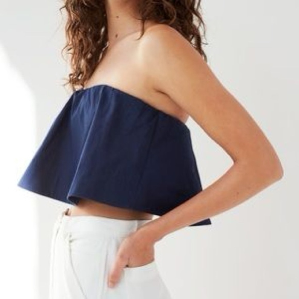 Aritzia Stripped Strapless Crop Top